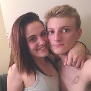 Meet your Posher, Mia